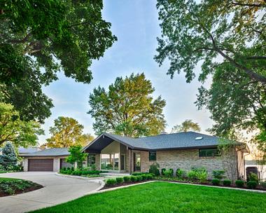 Beautiful home and driveway